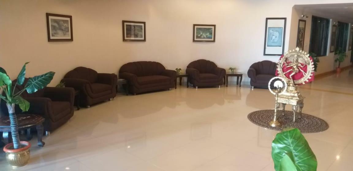 Hotel Rudra Continental Rudrapur Esterno foto