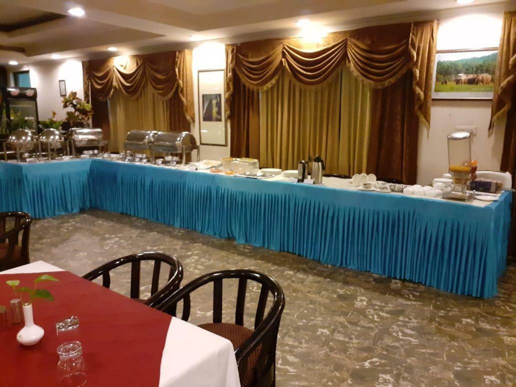 Hotel Rudra Continental Rudrapur Esterno foto