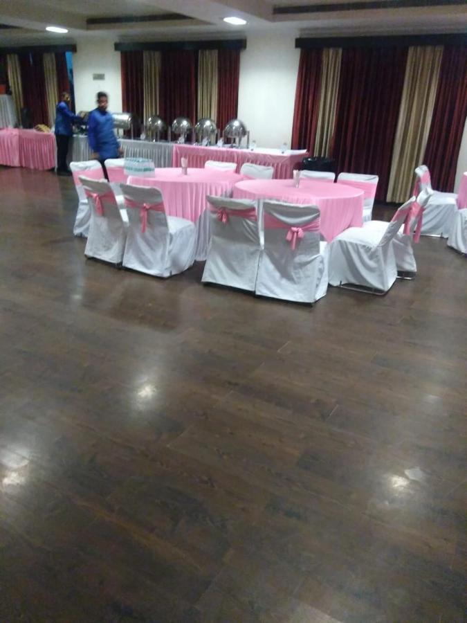 Hotel Rudra Continental Rudrapur Esterno foto